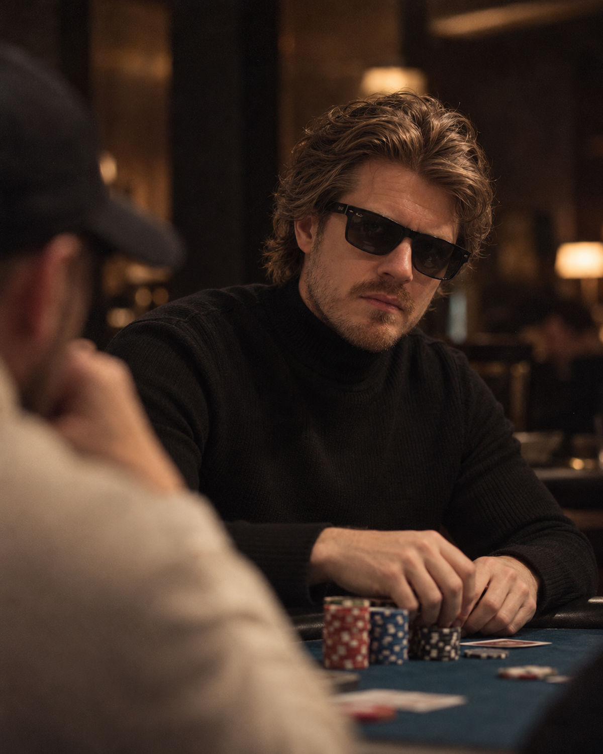 Автор Poker Show за покерным столом